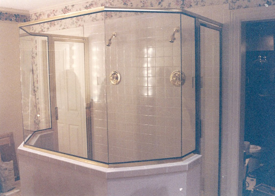 Framed Unit with Two Entrances